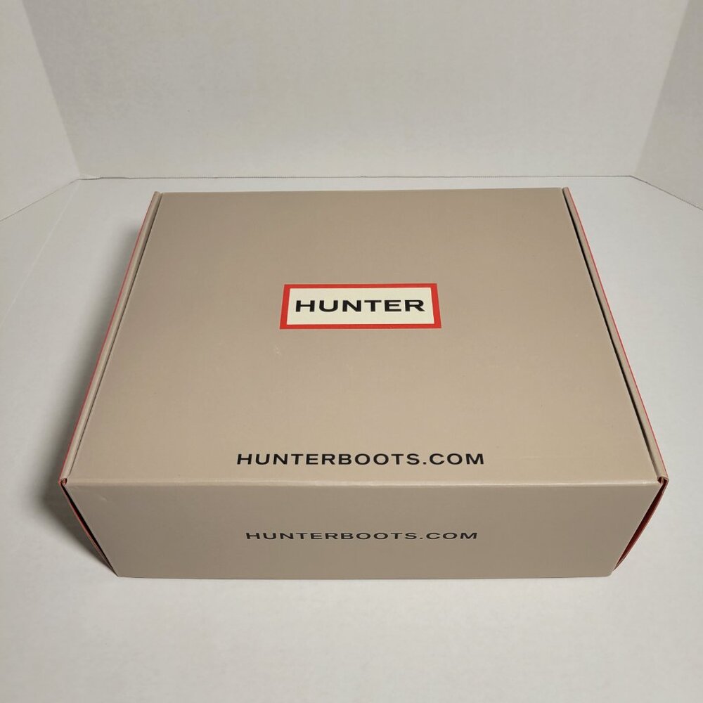 Hunter Women's Original Chelsea Boots in Yellow - Picture 4 of 9